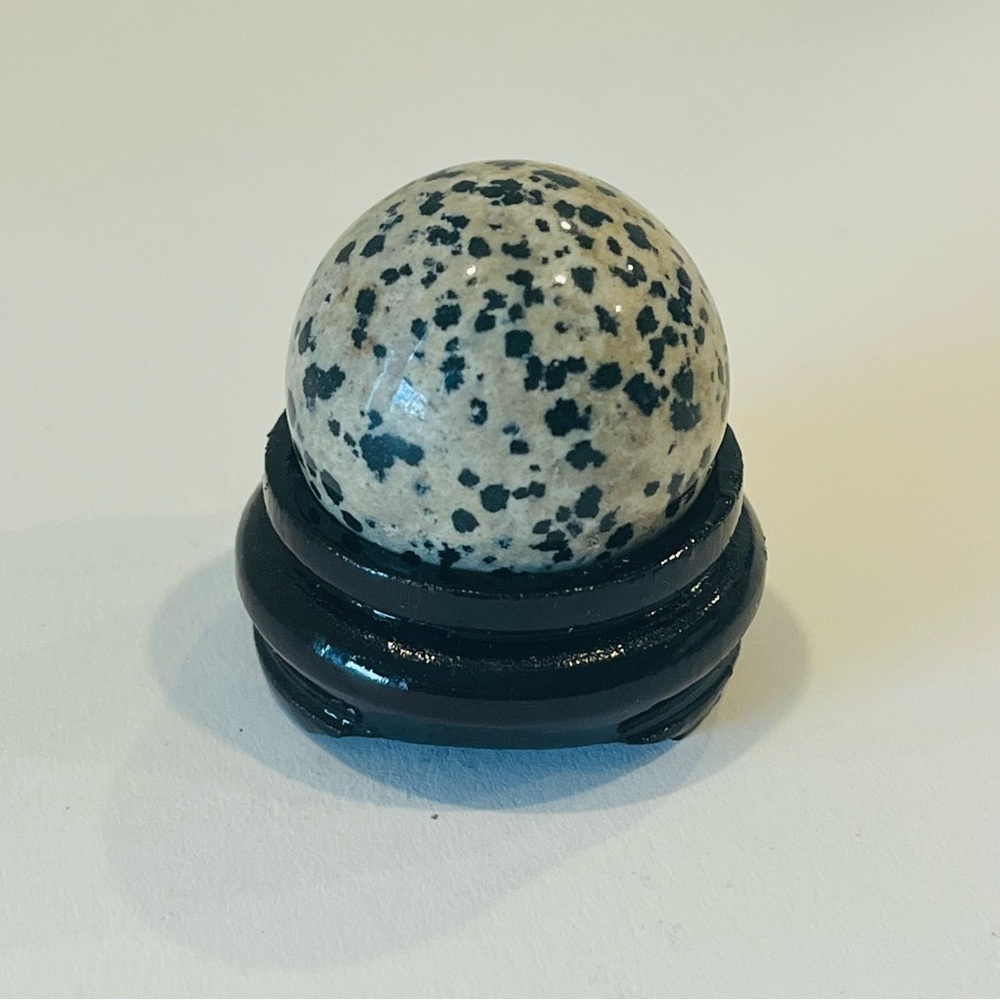 Dalmatian Jasper 1” Sphere with Stand - Picture 4 of 6